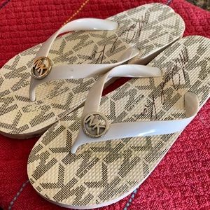 Michael Kors Flip-flops